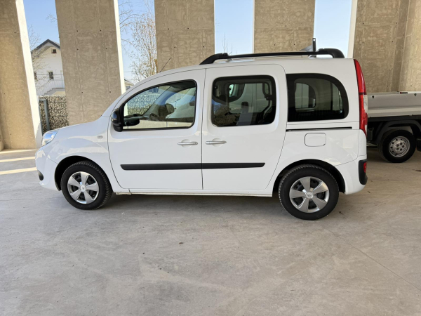 RENAULT KANGOO / 1.5 / DCI